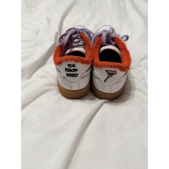 Reebok TOM and JERRY Droopy Club C Revenge Sneaker Shoes - Size 6 - Picture 4 of 8